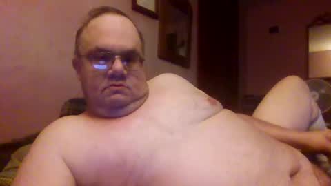 Snapshot of chrismini312 chatting on October 19, 12:10 pm Chris The Jerk Off King online show from October 19, 12:10 pm