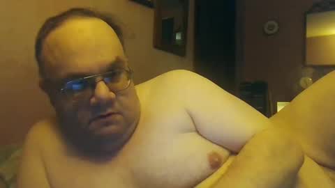 Snapshot of chrismini312 chatting on March 3, 6:24 pm Chris The Jerk Off King online show from March 3, 6:24 pm