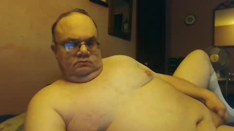 Snapshot of chrismini312 chatting on February 17, 1:11 pm Chris The Jerk Off King online show from February 17, 1:11 pm