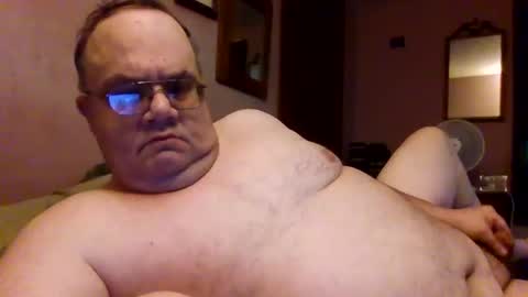 Snapshot of chrismini312 chatting on September 29, 7:13 pm Chris The Jerk Off King online show from September 29, 7:13 pm