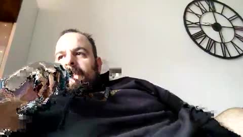 chris  ole online show from December 4, 7:30 am