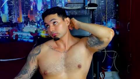 Chriss Stewart online show from November 14, 3:20 am