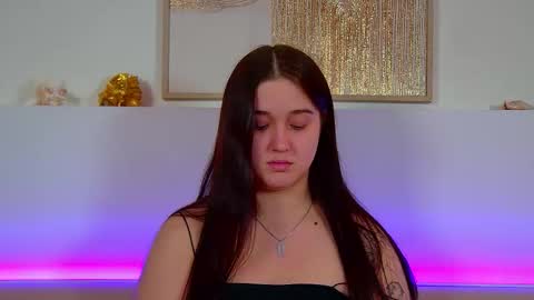 Christina online show from February 20, 7:05 pm