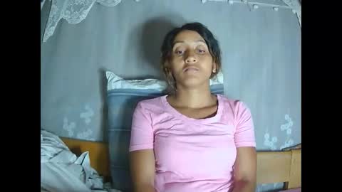 christine213 online show from November 29, 9:33 pm