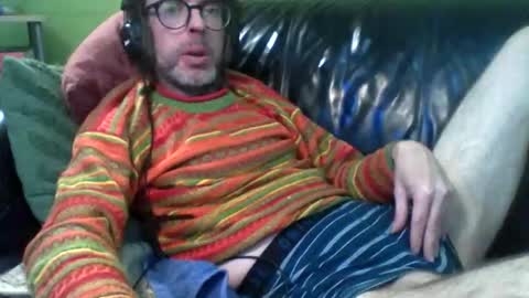Snapshot of christophe_73 chatting on September 28, 7:06 am Chris online show from September 28, 7:06 am