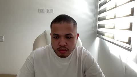 Chris online show from December 6, 7:39 pm