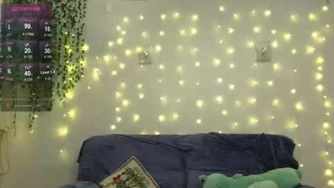 christy memeow online show from October 24, 4:52 pm