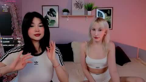 EvaBlonde TayaBrunette EliieBlack hair online show from March 31, 2:28 pm