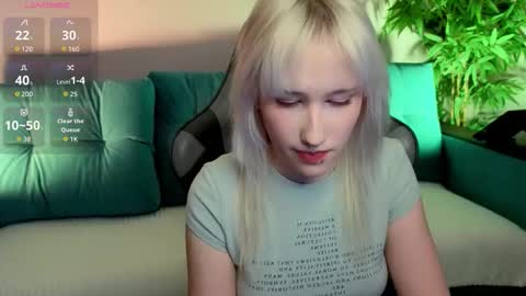 EvaBlonde TayaBrunette EliieBlack hair online show from February 24, 2:42 pm