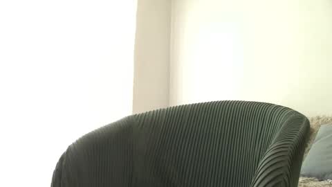 Snapshot of chromebabe_ chatting on January 19, 6:21 pm Gwendy Fox online show from January 19, 6:21 pm