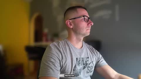 Good boy online show from October 18, 6:34 pm