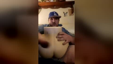 chubbydaddy8585 online show from June 19, 8:42 am