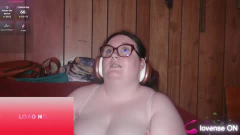 kenli online show from April 14, 10:57 pm