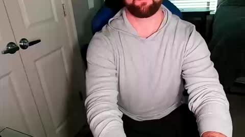 Snapshot of chuck0781 chatting on October 11, 3:59 pm chuck online show from October 11, 3:59 pm