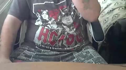 chunkisgreat online show from November 1, 3:11 pm