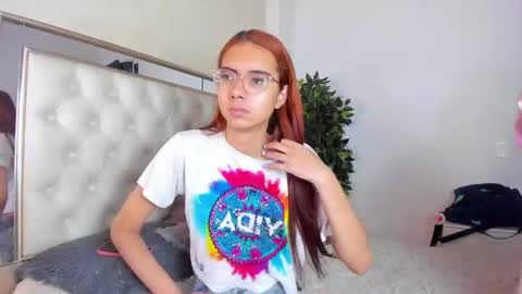 ciara_bunny_ online show from June 21, 3:35 am