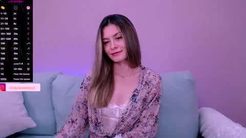 Cindy    online show from September 19, 8:01 pm