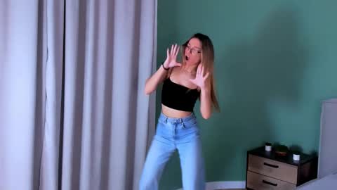 cindymori online show from November 2, 3:34 pm