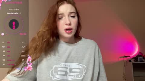 Snapshot of cinnabongirls chatting on February 11, 1:20 am Maddy online show from February 11, 1:20 am