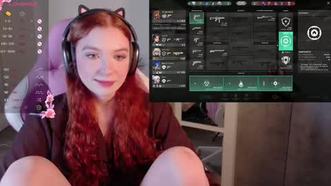 Snapshot of cinnabongirls chatting on October 9, 4:40 am Maddy online show from October 9, 4:40 am