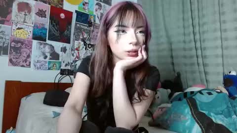 Ivy online show from December 1, 11:58 pm