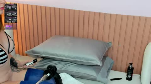 Cinthia online show from April 19, 8:00 pm