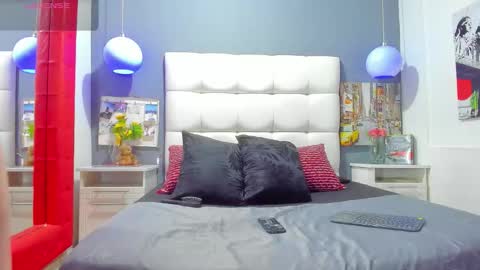 cinthya_walker1 online show from October 24, 2:40 pm