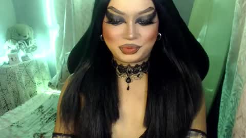 QUEEN CESS online show from June 4, 7:09 pm