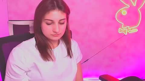 Claire online show from January 17, 3:11 pm