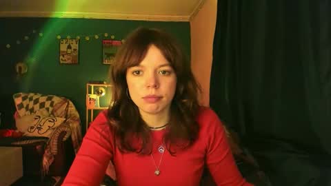 Snapshot of clancyosbourne chatting on October 27, 7:47 pm Clancy online show from October 27, 7:47 pm
