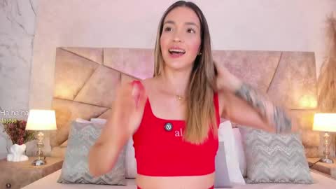 Clara del mar online show from June 5, 10:31 am