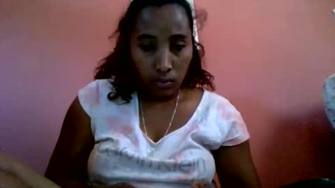 Clarah0123 online show from June 10, 9:30 am