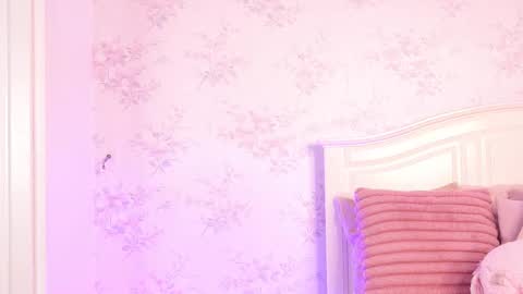 ClaraHazel online show from November 20, 4:44 am