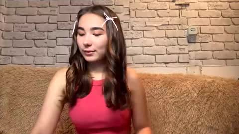 Snapshot of claribelatienza chatting on September 14, 12:50 pm Yuna online show from September 14, 12:50 pm