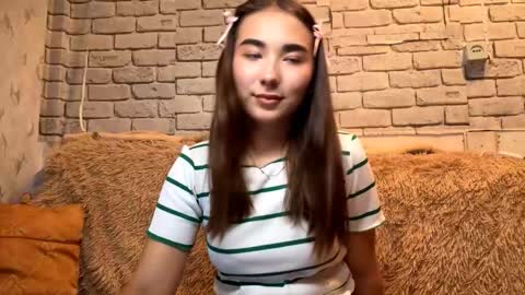 Snapshot of claribelatienza chatting on September 13, 12:07 pm Yuna online show from September 13, 12:07 pm