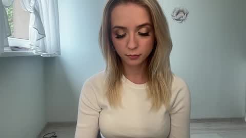 ClaudiaGold online show from September 24, 2:13 pm