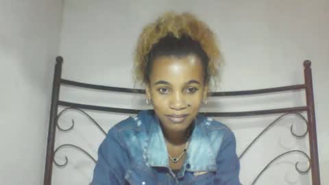 claudianne online show from March 13, 6:11 pm