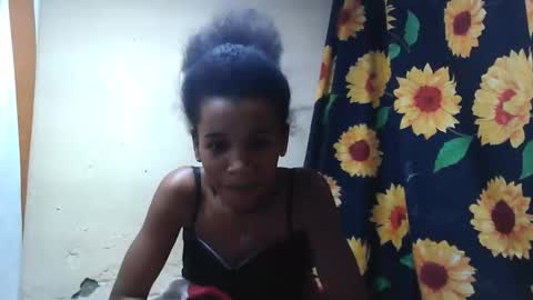 Snapshot of claudiannah chatting on October 14, 7:50 pm claudianne online show from October 14, 7:50 pm