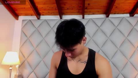 clement_reyes online show from December 18, 12:50 am