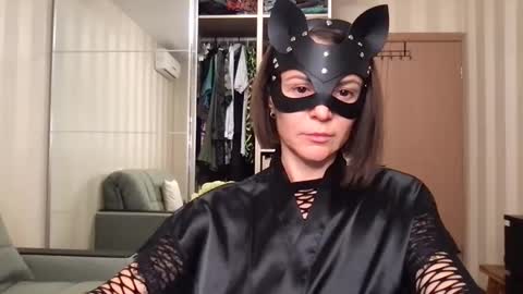 cleo_catra online show from September 28, 5:22 pm