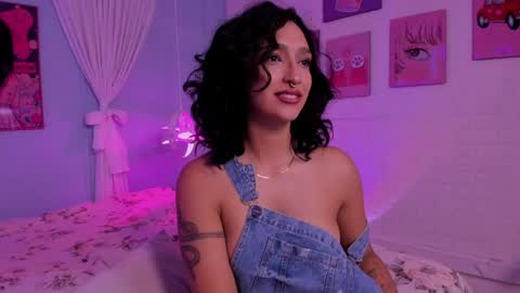 Cleo  online show from May 26, 12:00 pm