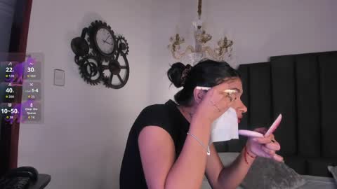 Cleopatra online show from April 5, 8:06 pm