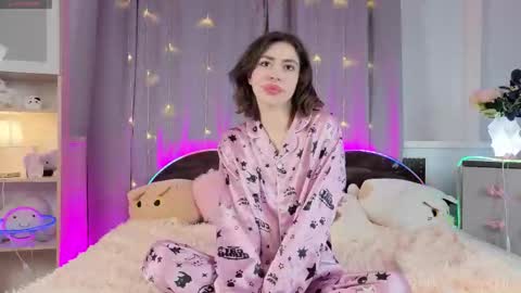 Cleo online show from November 5, 10:39 am