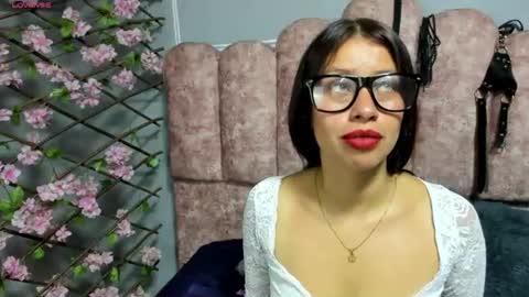 cloy_ks online show from June 18, 4:51 am