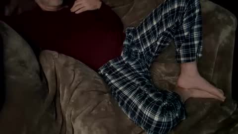 Snapshot of clydeninethousand chatting on October 13, 12:51 pm clydeninethousand online show from October 13, 12:51 pm