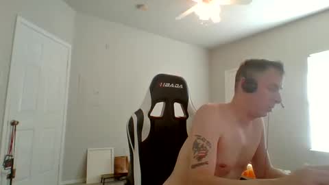 Master Bates online show from December 21, 8:43 pm