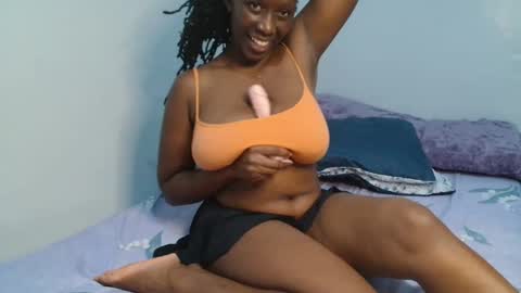 cocoalush9819 online show from November 2, 7:14 pm