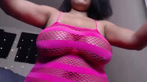 Big Titty Leara online show from January 16, 8:03 pm
