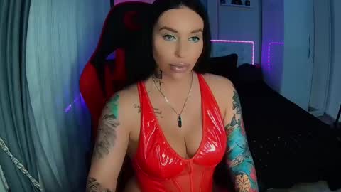 Snapshot of cokeyspeed69 chatting on February 25, 9:09 am Ur goddess Nikki online show from February 25, 9:09 am
