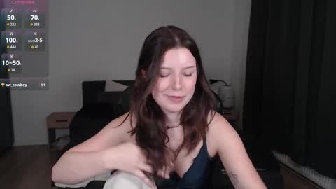 Denise online show from October 18, 8:13 pm